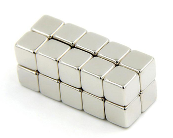 1589428844308827.jpg 方形耳機磁鐵.jpg