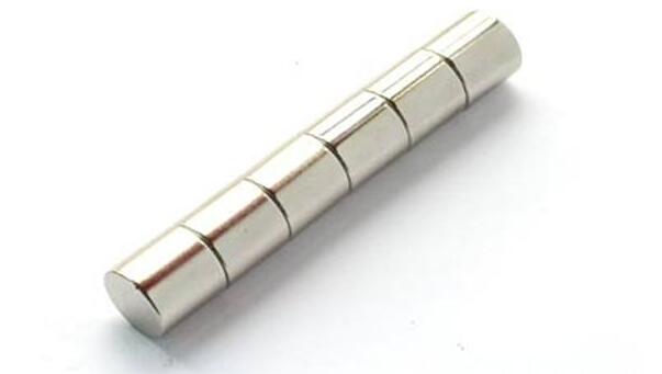 購買(mǎi)的強力磁鐵質(zhì)量怎么樣（什么性能牌子的強磁鐵最好）