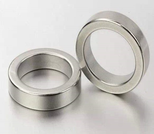 鍍鎳釹磁強力磁環(huán)                                